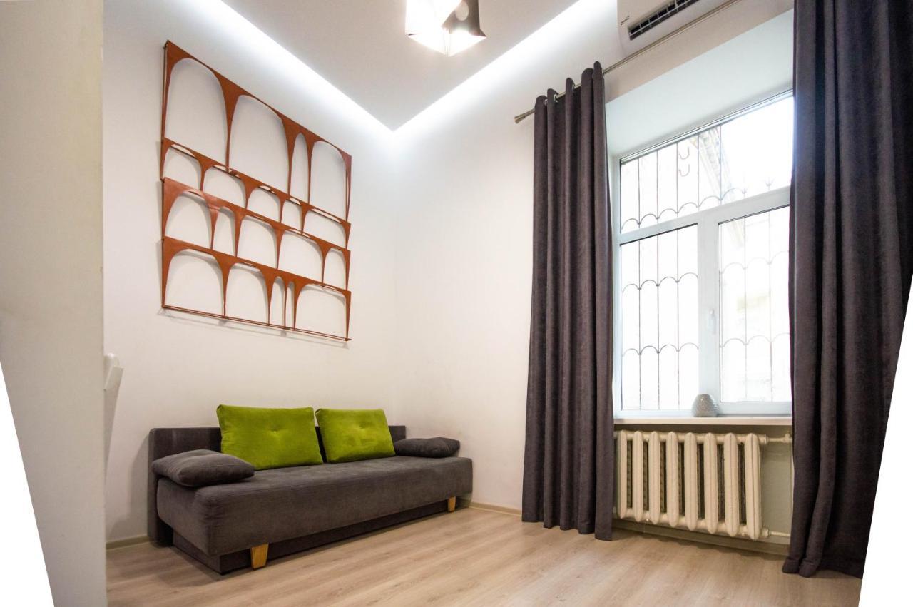 Kyiv White Apartment Buitenkant foto