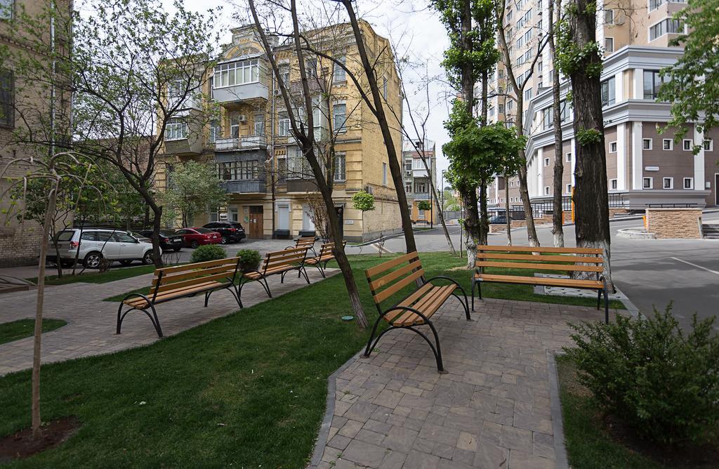 Kyiv White Apartment Buitenkant foto